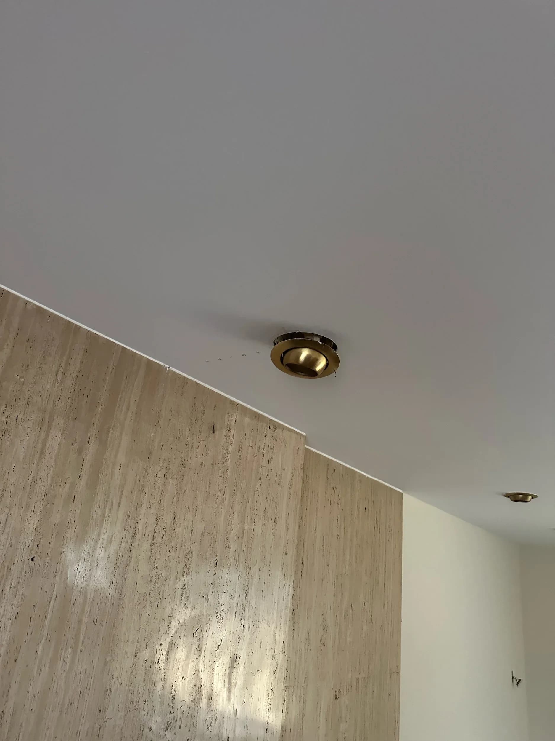 Brass Recessed Ceiling Light Travertine Accent Wall