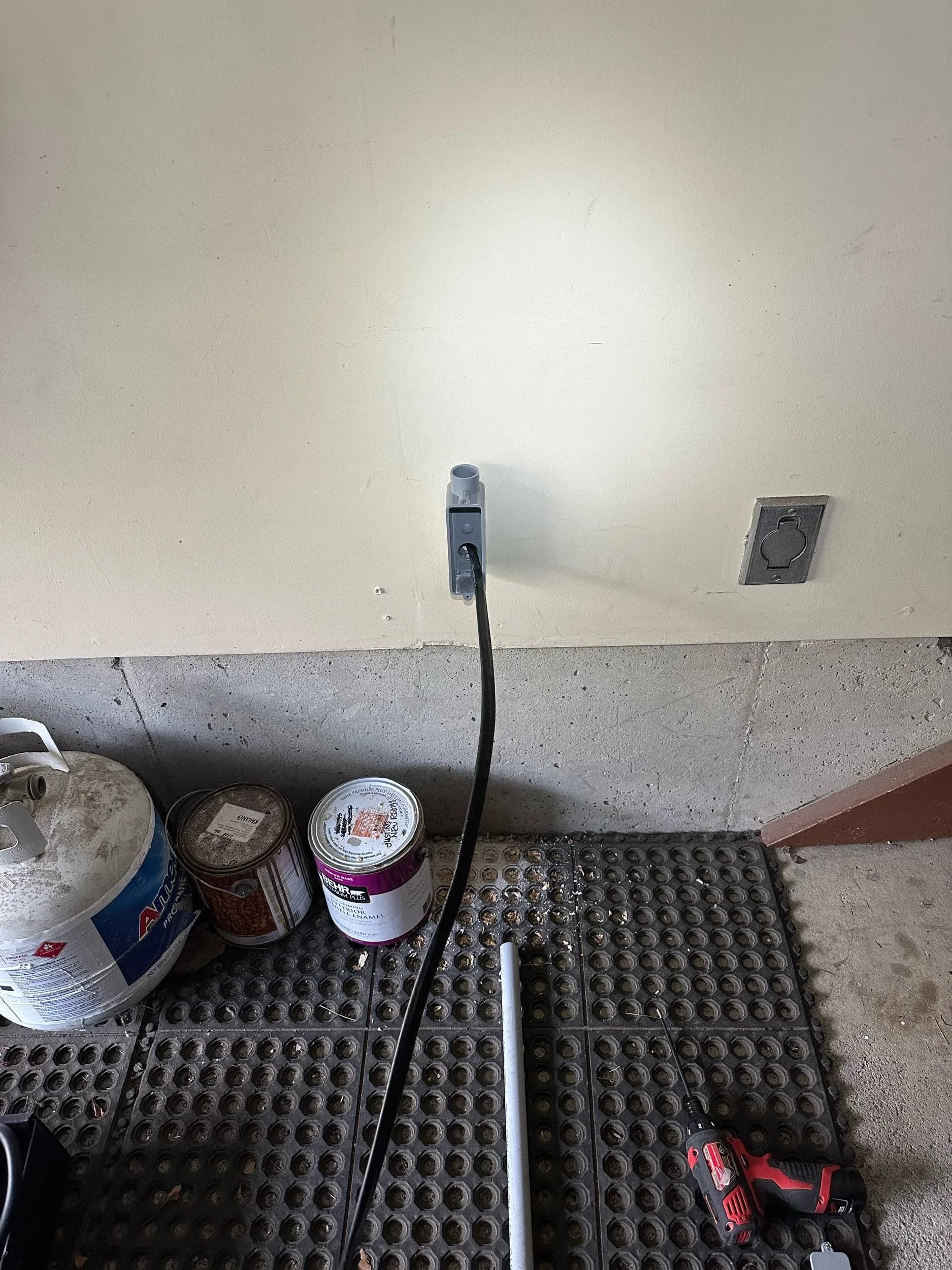 Electrical Outlet Rough In Stud Finder Wall Garage