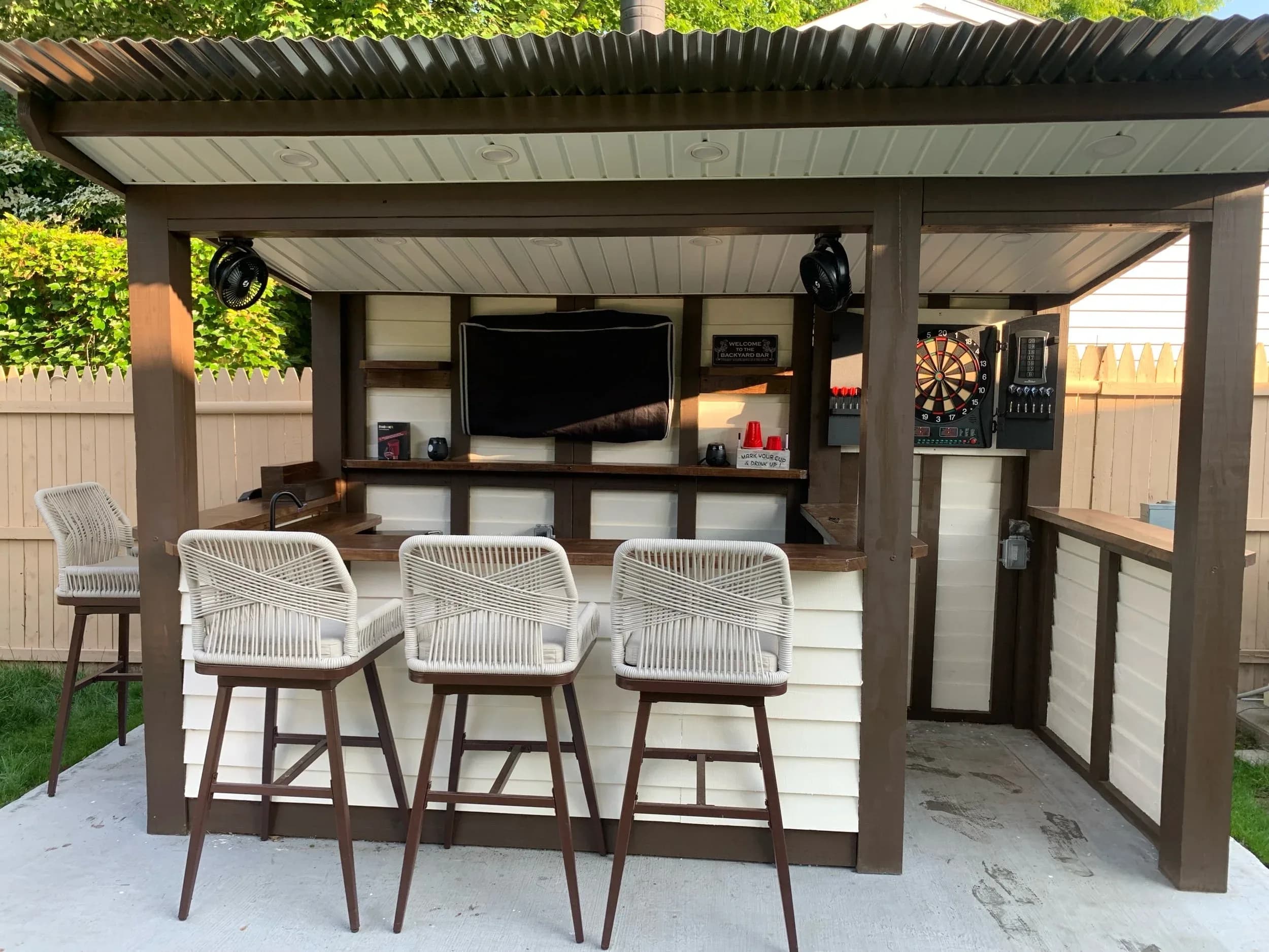 Exterior Motion Floodlight Camera And Lantern Fixture Garage