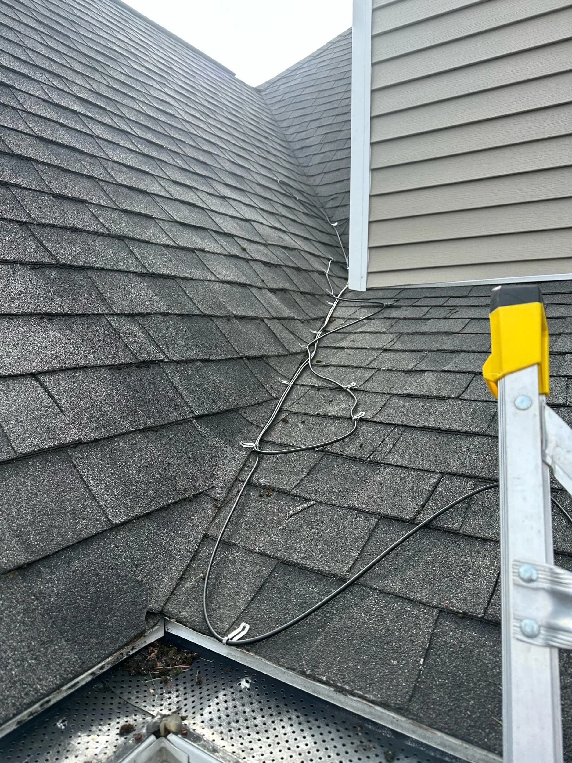 Holiday Light Wires Roof Ridge Gutter Guard