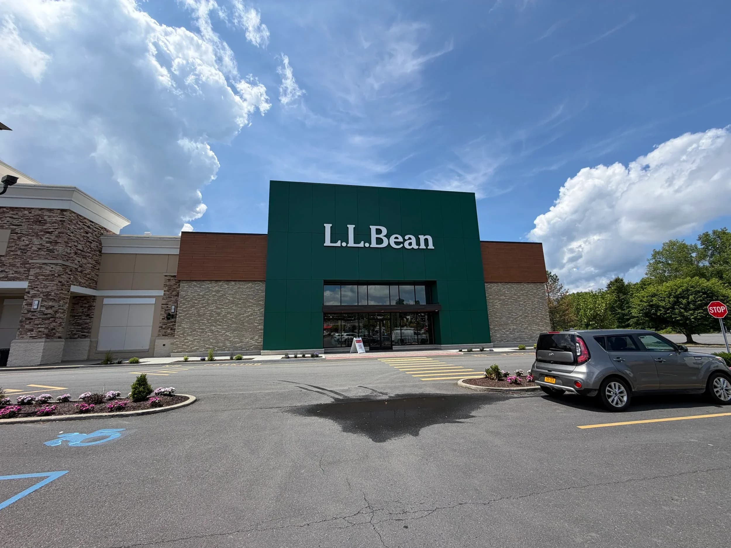 Ll Bean Storefront Exterior Commercial Electrical Project