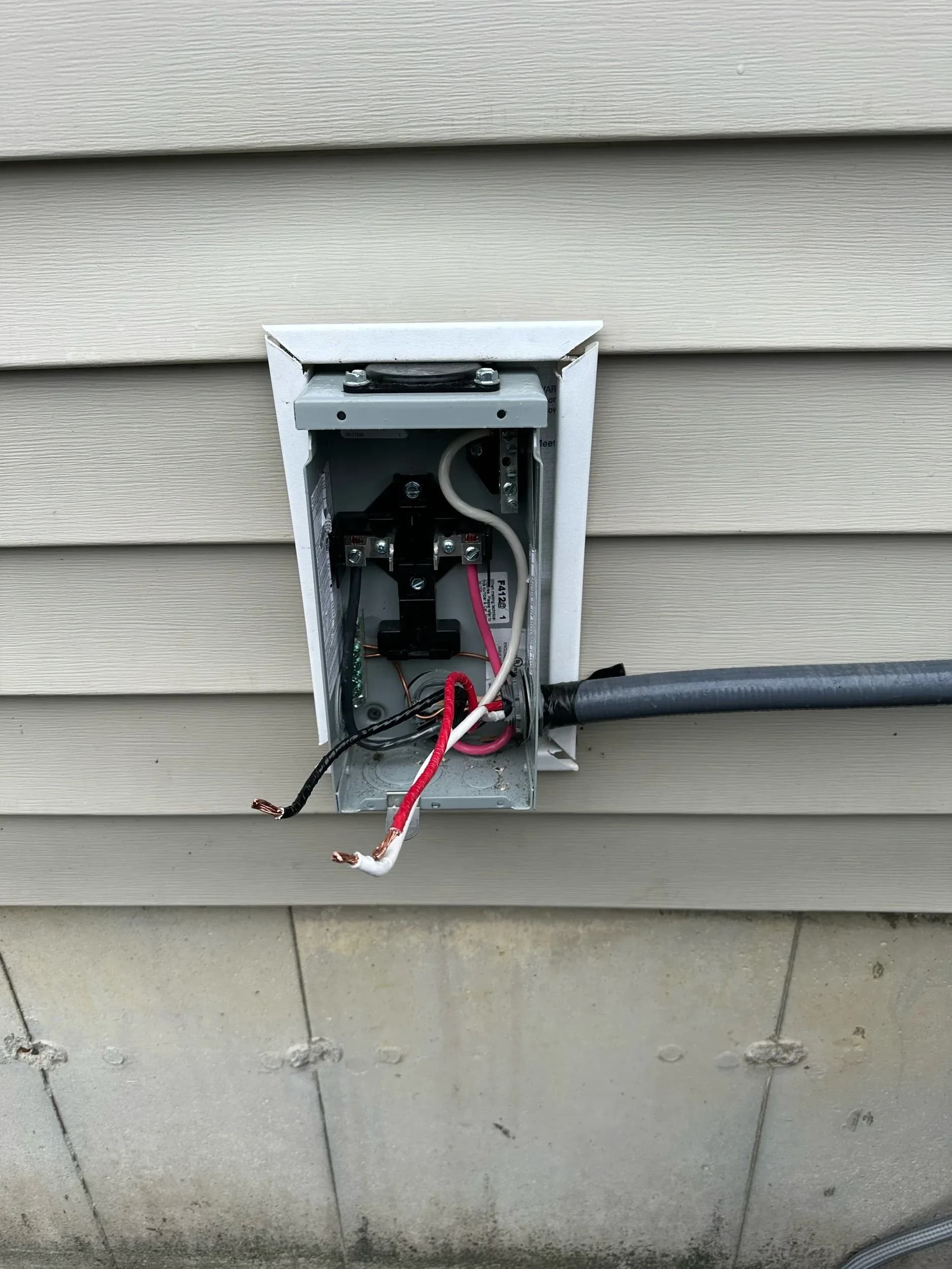 Outdoor Electrical Meter Base Rough In Vinyl Siding