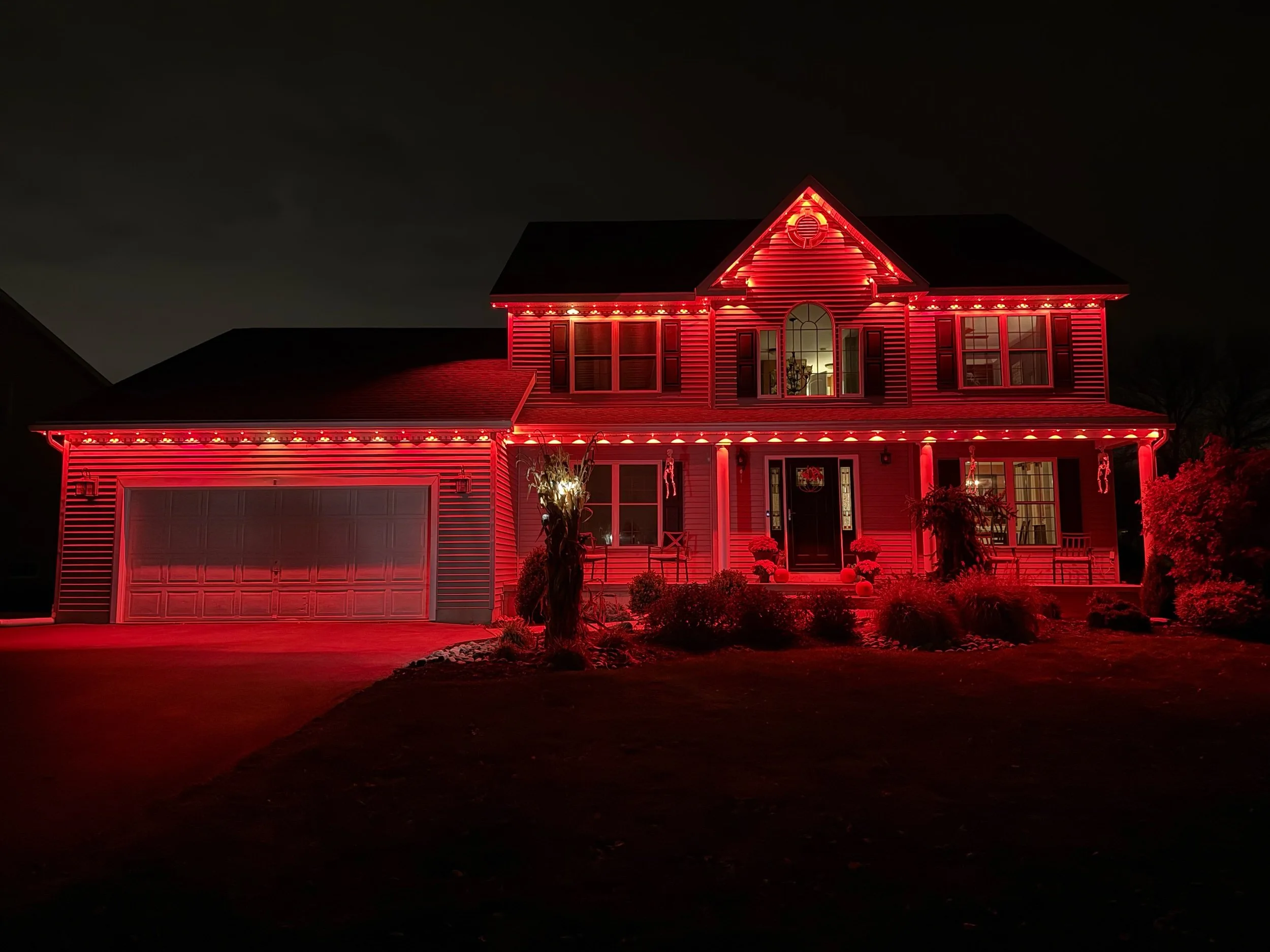 Red Permanent Architectural Lighting Full House Angle