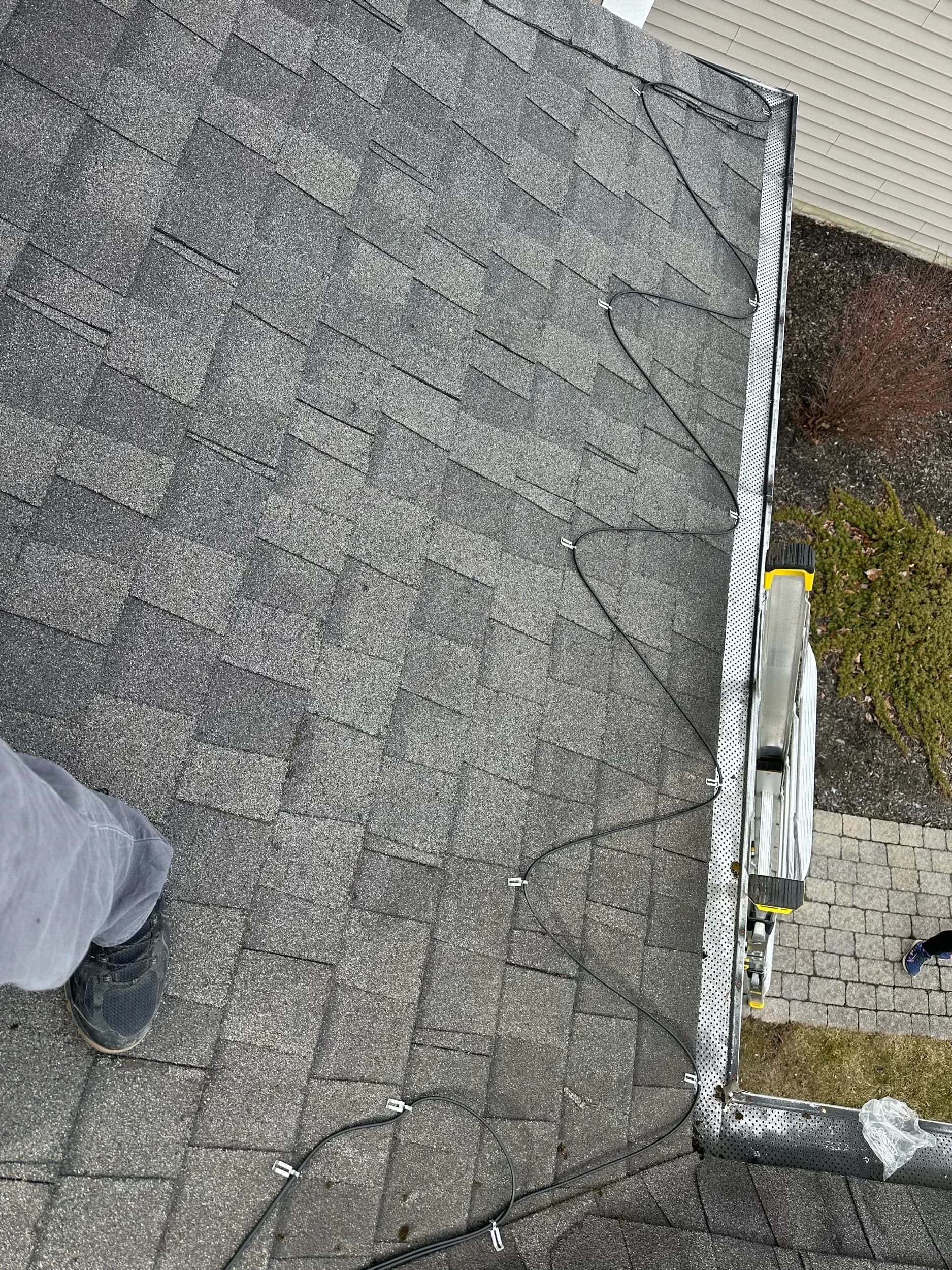 Roofline Holiday Light Clips Installation Gutter Edge