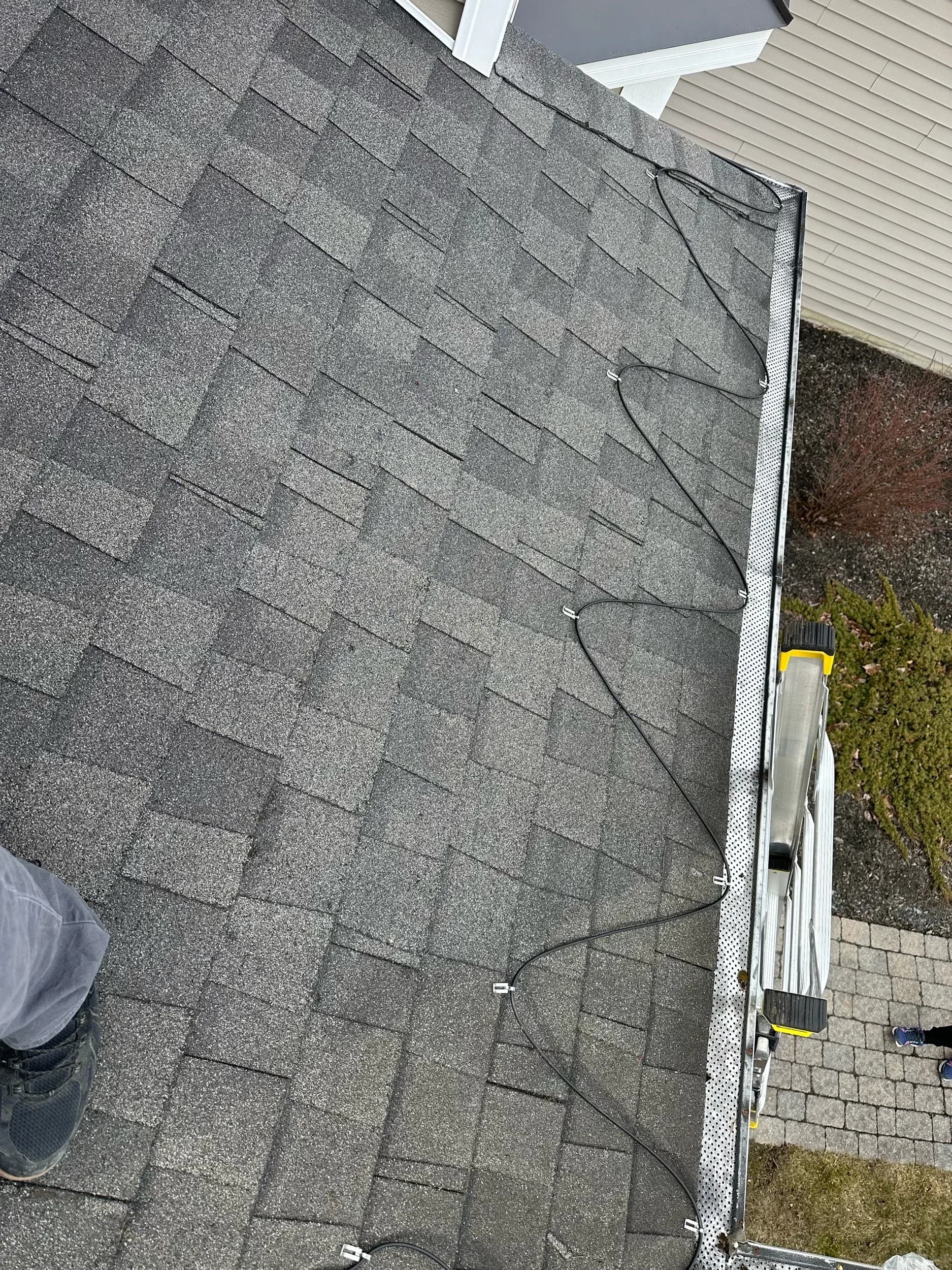 Roofline Holiday Light Clips Installation Shingle Roof