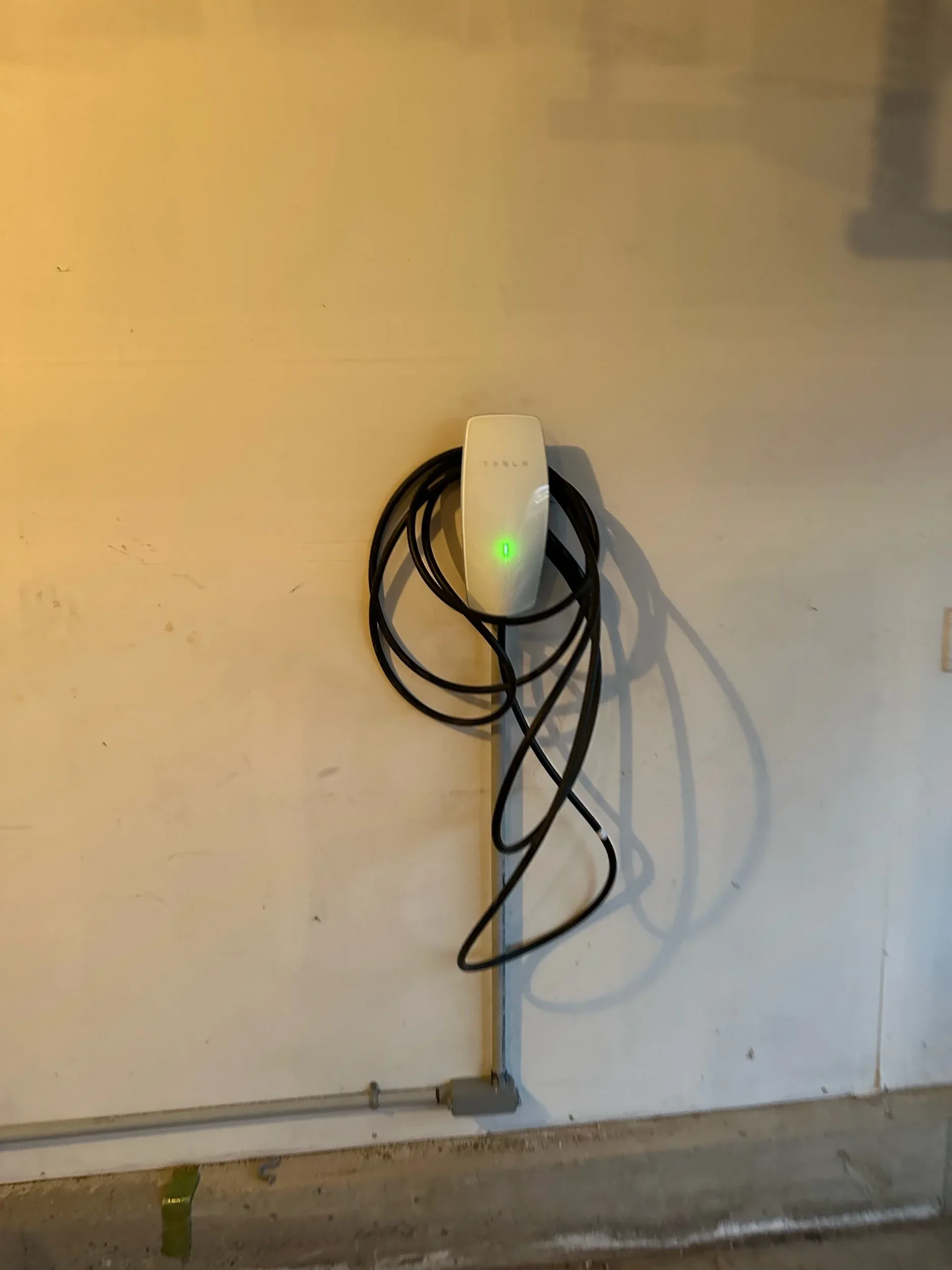 Tesla Wall Connector Coiled Cable Green Indicator Light